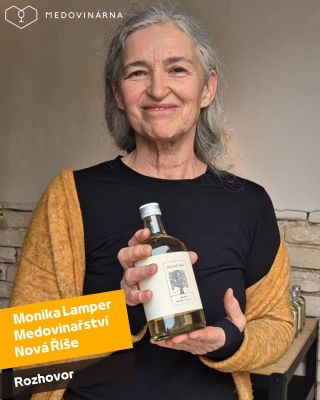 KRÁTKÉ PŘEDSTAVENÍ MEDOVINY Z NOVÉ ŘÍŠE Monika Lamper mi v Telči odpověděla na pár otázek týkajících se výroby její velmi...